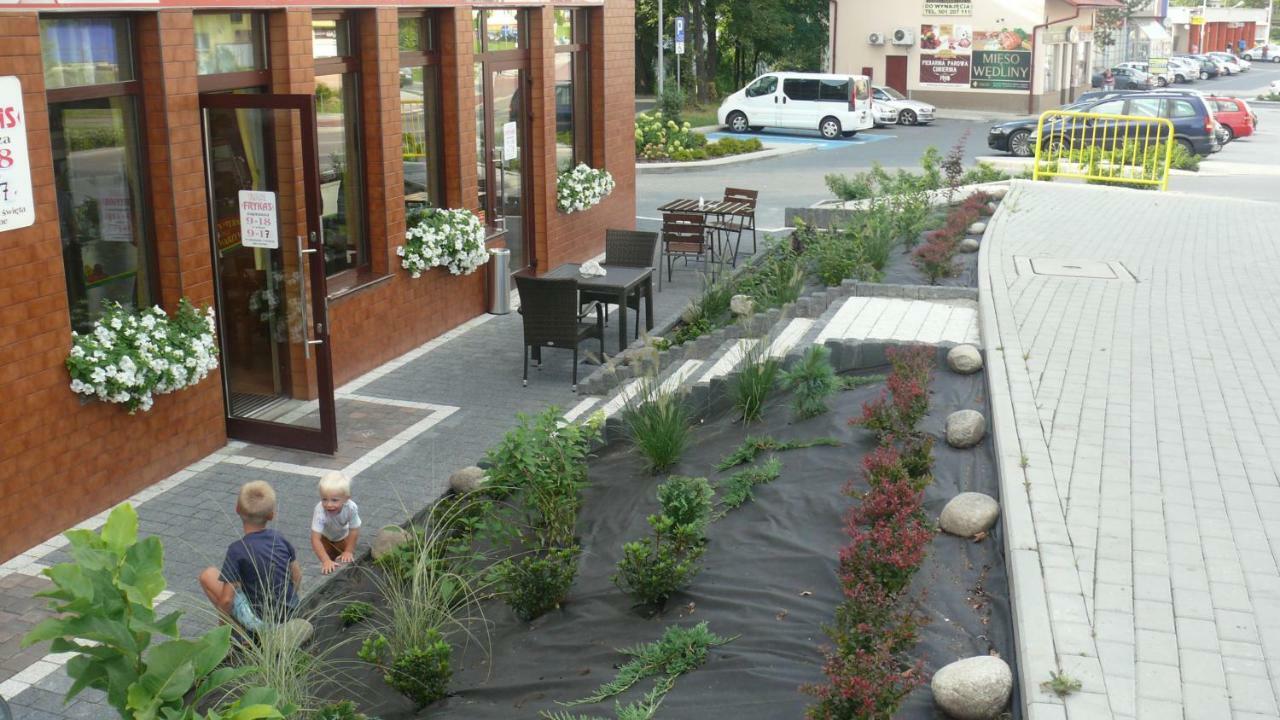Dom Goscinny Wisteria Andrychow Bagian luar foto